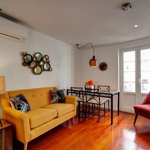 Great Duplex In Alfama Lisbon